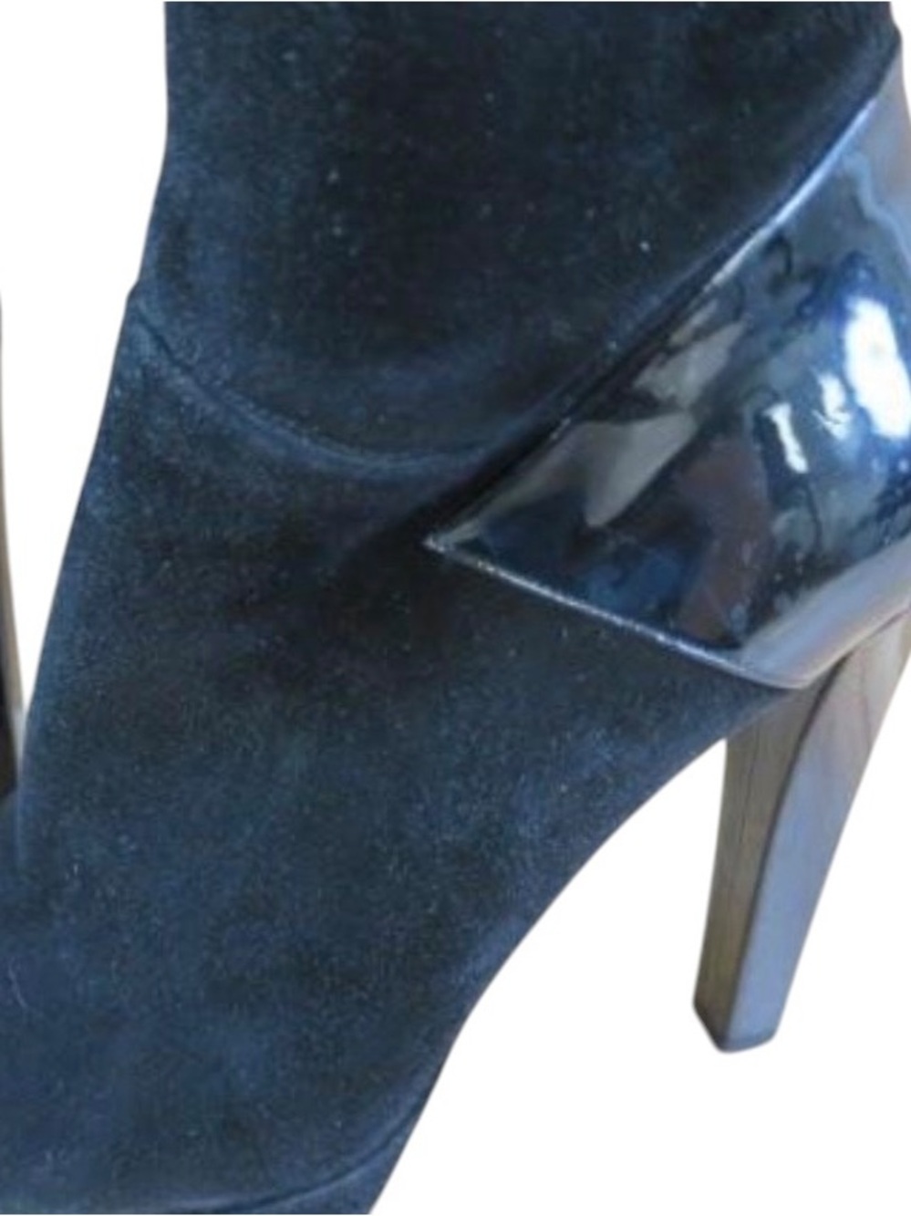 Black Gucci Suede Thigh High High-Heel Boots - Picture 4 of 7